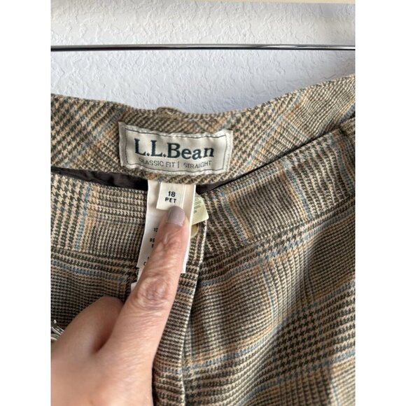 Vintage L.L. Bean Women’s Plaid Wool Trousers Pants Classic Fit Straight 18 Pet - Picture 6 of 10